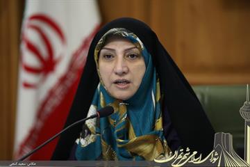عضو هئیت رئیسه شورای شهر تهران بیان کرد: رویکرد شورای پنجم، رفع تبعیض در ارائه خدمات به تمام شهروندان فارغ از هر گونه جنسیت است
